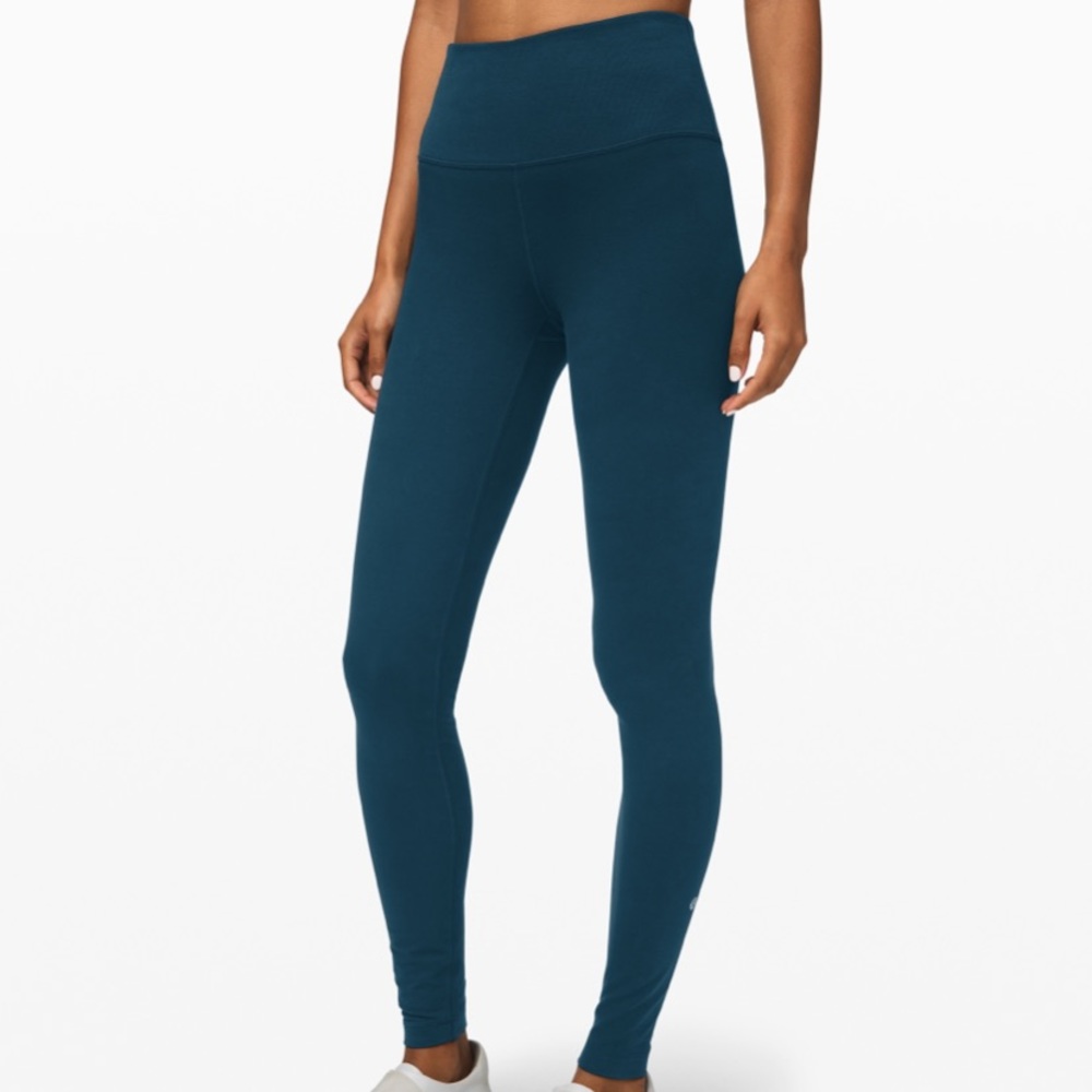 Lululemon morning light high-rise 28’ leggings